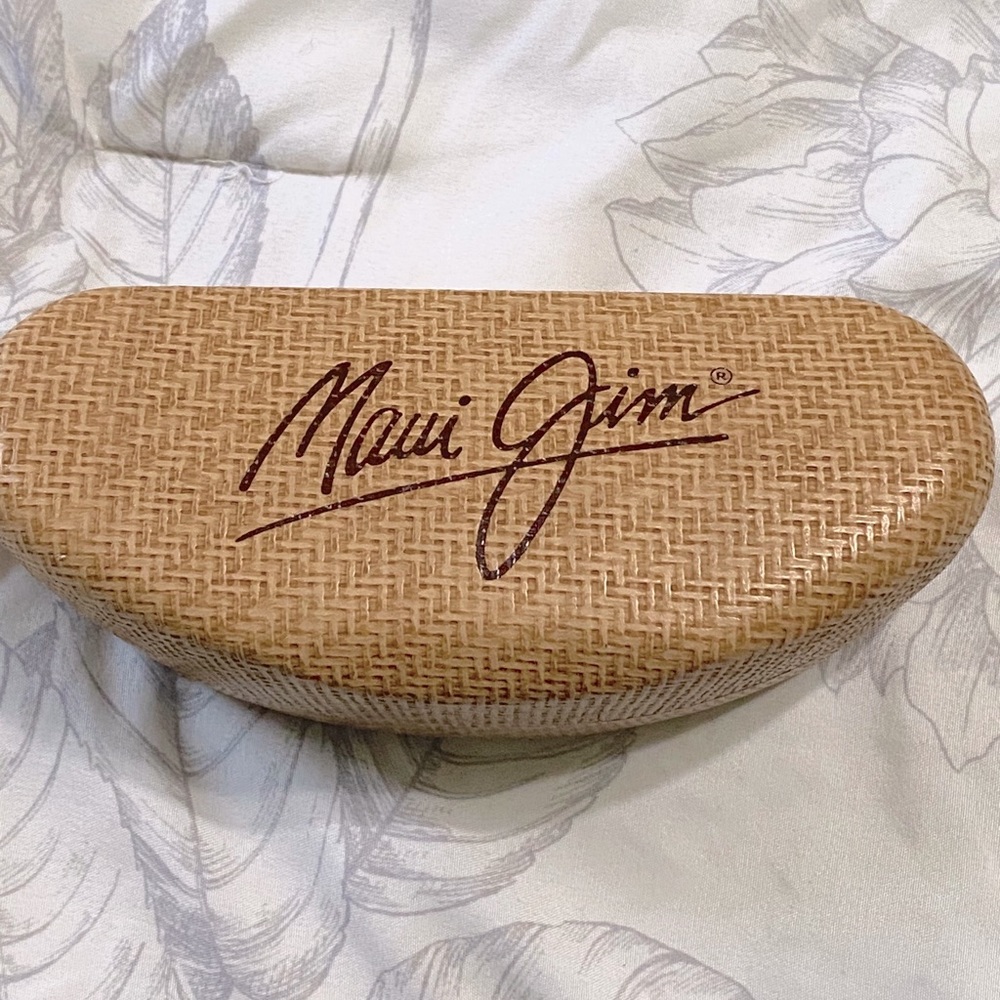 Maui Jim case 🍋